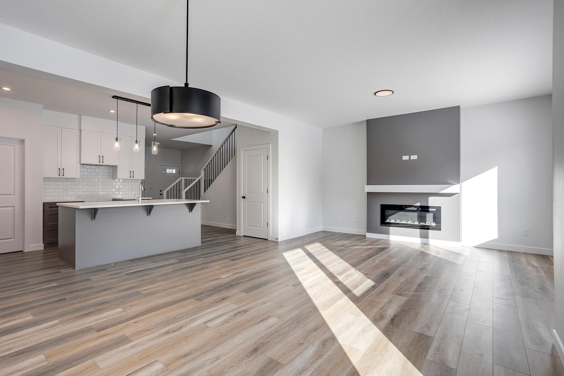 51 Penn Place Evan Great Room 2