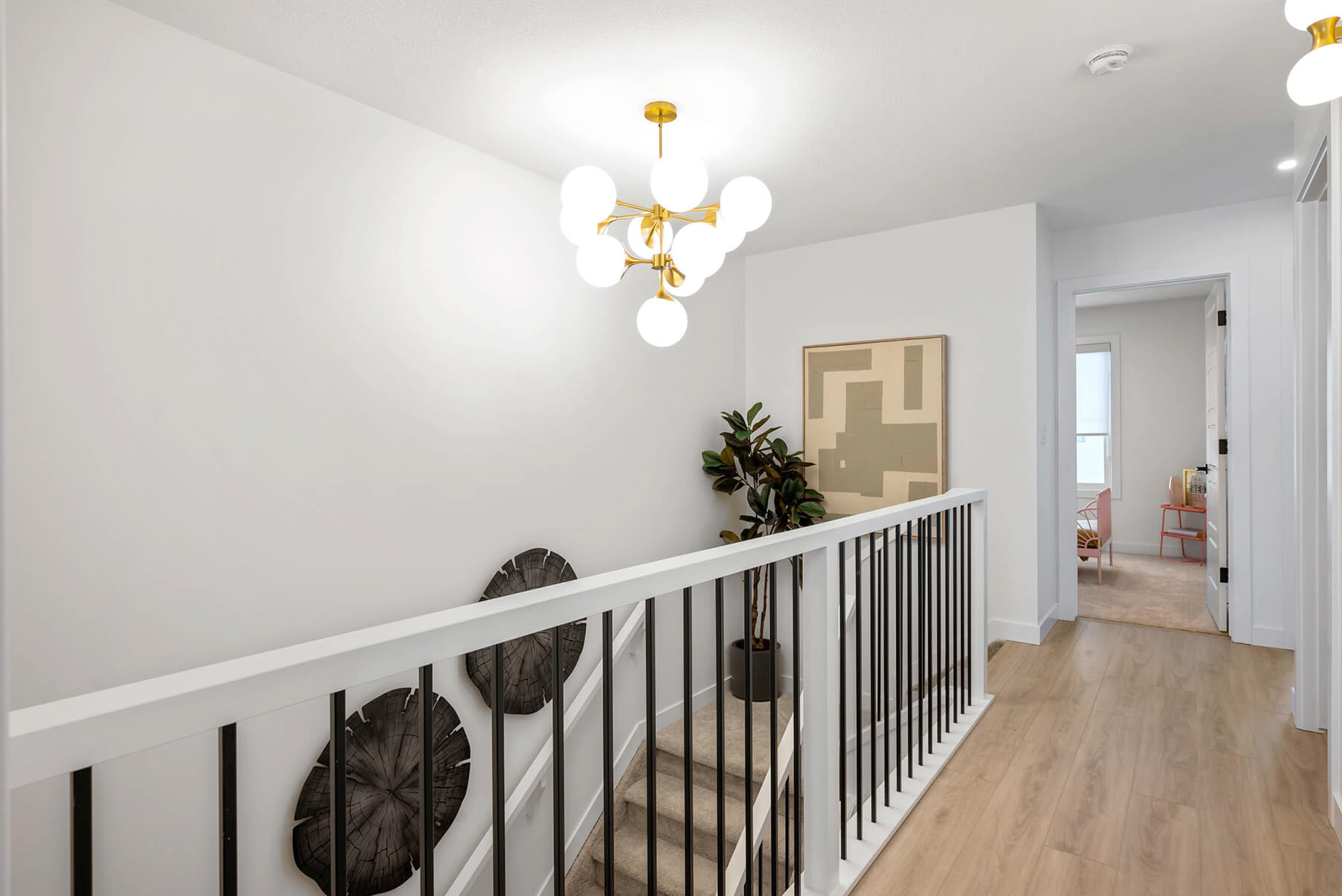 Brody Upper Floor 22384 88 Ave NW 23