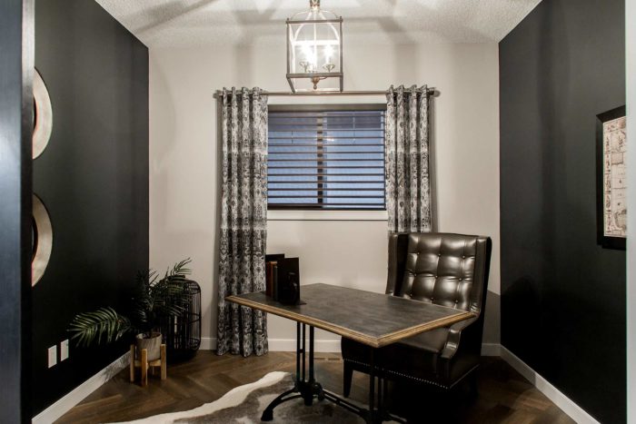Rosaria III Office